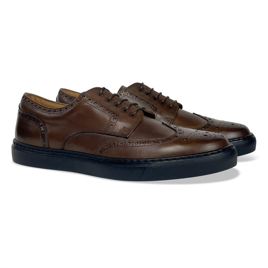 Men's Don Giovanni Brown Wingtip Sneaker_Diagonal View