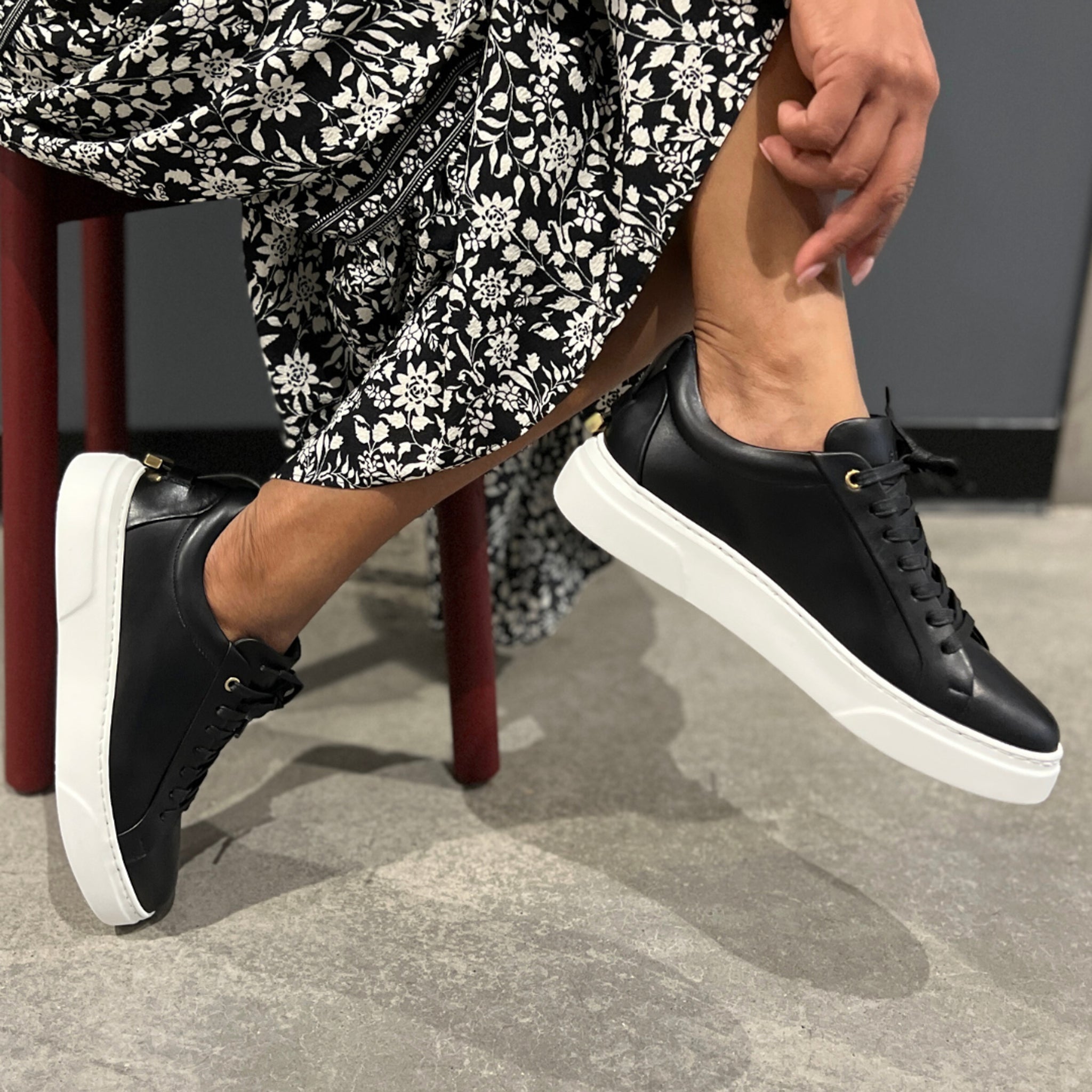 Traviata Black - Italian Luxury Leather Sneakers for Women by Mocalmo MOCALMO Traviata Black - Italian Luxury Leather Sneakers for Women by Mocalmo MOCALMO